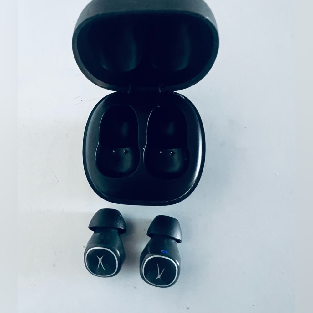 Altec Lansing NanoPods 2.0 Truly Wireless Earbuds With Charging Case And USB